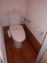 ウォシュレットも付いて快適です。