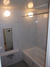 �y�{�H��z�{�H��̑S�̗̂l�q�ł��B�ۉ����̍����d�b�n�������g�p���Ă���܂��B