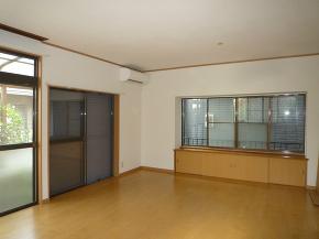 【施工後】リビング部分、サッシ以外は新品に!