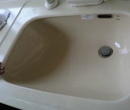 �y�{�H��z�V�������ʃ{�E�������������l�q�ł��B���ʑ䎩�̂܂��ς��Ă�������������Ă��炸�A�܂��g���邽�̂ŁA���ʃ{�E���݂̂̌������Ă������܂����B