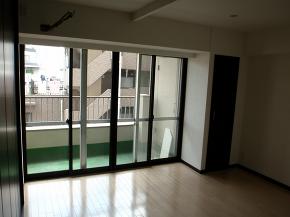 �y�{�H��z�O�C���E�������y�����A���I���y������܂��B